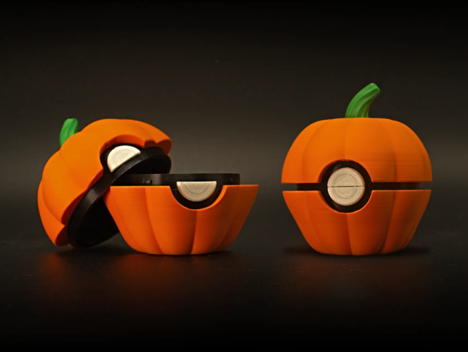 Spooky Pumpkin Poké Ball - 3D Printed Gamer Gift & Halloween Decor